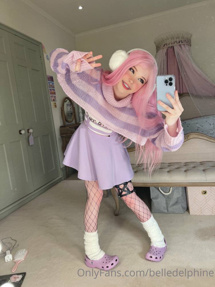 Belle Delphine Purple Crocs Porn Gallery - #3