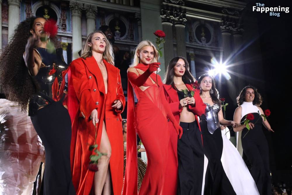 Kendall Jenner Stuns in Red During L’Oreal Spring/Summer 2025 Show (91 Photos) - #25