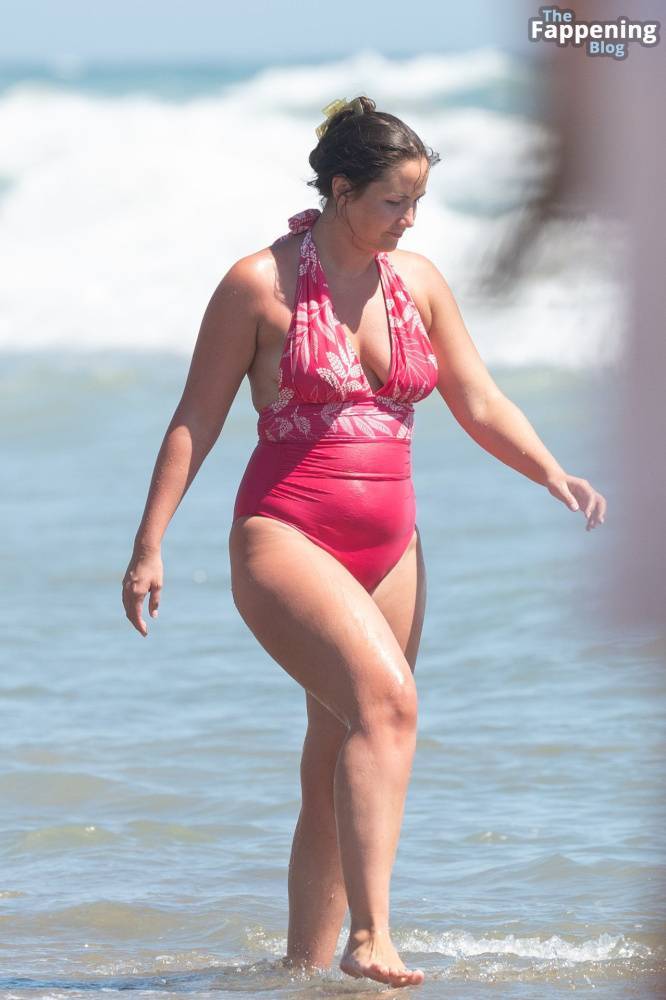 Jacqueline Jossa Has Fun in the Sun on the Beach in Spain (92 Photos) - #17