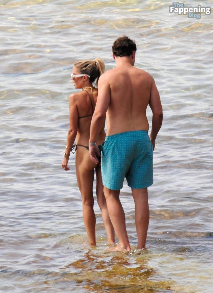 Sylvie Meis Looks Sensational with Her Beau on the Beach in Mallorca (51 Photos) - #13