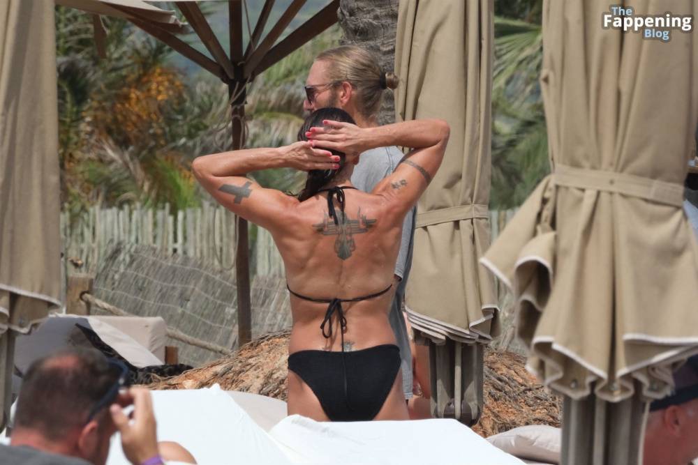 Mel C Shows Off Her Toned Physique as She Enjoys Summer Break in Ibiza (35 Photos) - #27