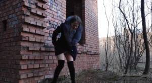 Distressed girl Nastya pulls down her tights to pee by an abandoned building - #main