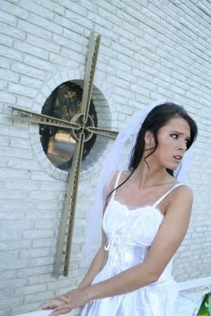 MILF babe in bride's dress Jennifer Dark spreading pussy - #main
