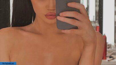 Kristen Hancher Nude Bathroom Selfies Onlyfans Set Leaked nude | Photo: 160896