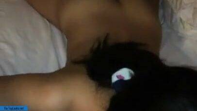Cute asian girl really taking her time with this dick on realgirlsweb.com
