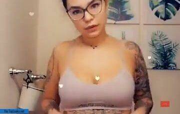 Nattybohh Onlyfans Teasing Nude Video Leaked on realgirlsweb.com