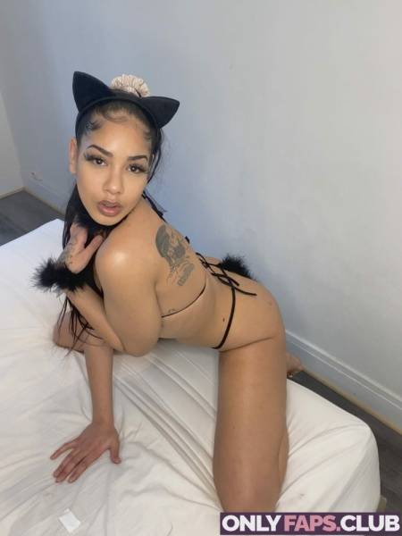 Litnatequila OnlyFans Leaks (7 Photos) on realgirlsweb.com