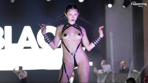 Sexy Models Walk the Runway for the Black Tape Project Fashion Show (46 Photos) on realgirlsweb.com