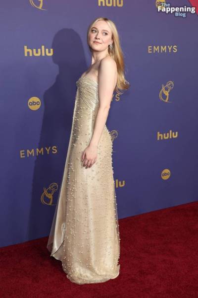 Dakota Fanning Looks Sexy at the 76th Primetime Emmy Awards (77 Photos) on realgirlsweb.com