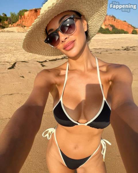 Nicole Scherzinger Hot (5 Photos) on realgirlsweb.com